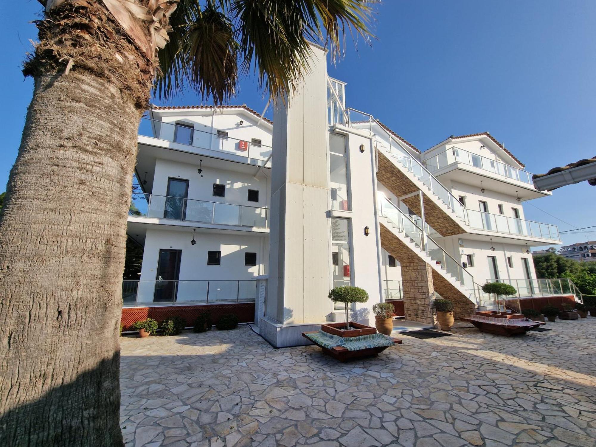 Pettas Apartments Zakynthos Town Exterior photo